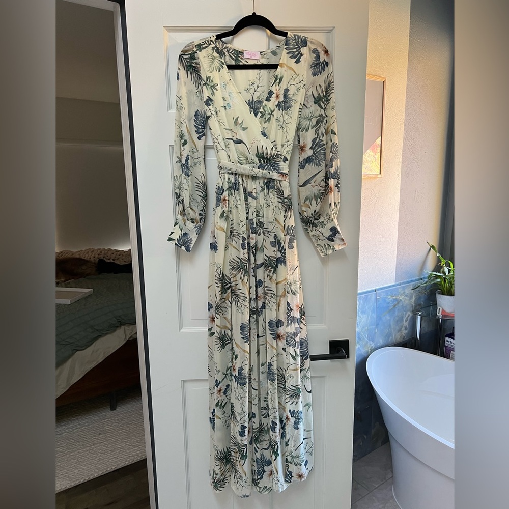 Pink Lily long sleeve maxi dress
